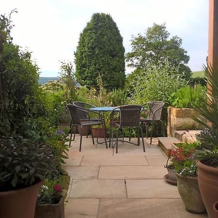 Thorpe Green House Vegetarian Bed & Breakfast Robin Hood's Bay Exterior photo